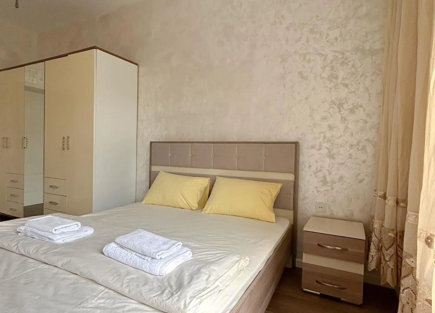 Cozy Central Apartment Near Egoist Baku Azerbaijan